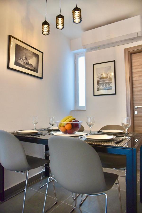 Bright & Modern 2-Bedroom, 4Th Floor Apartment In Gzira, Malta Esterno foto